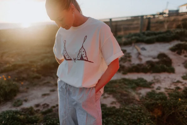 bralette oversized tee