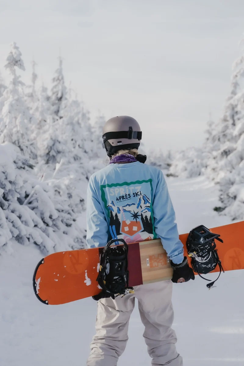 spritz apres ski club acid wash longsleeve