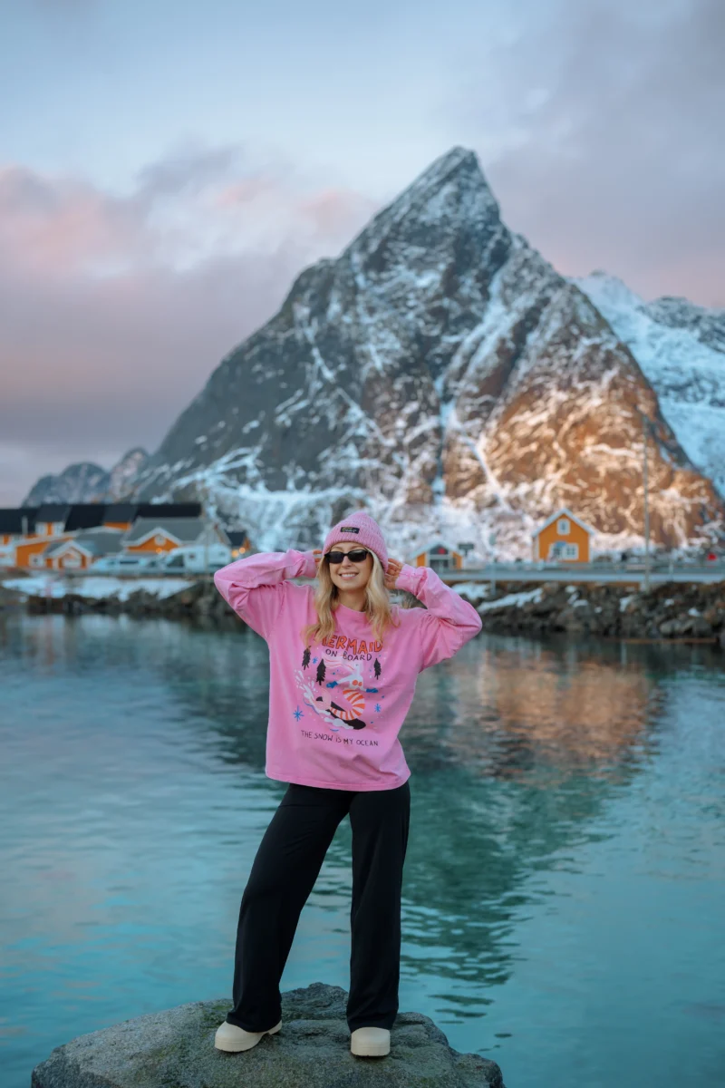 mermaid on board acid wash longsleeve