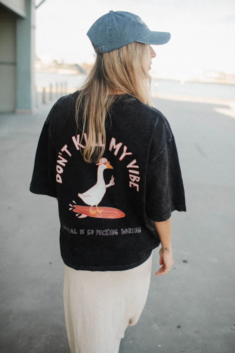 don't kill my vibe boxy tee eng