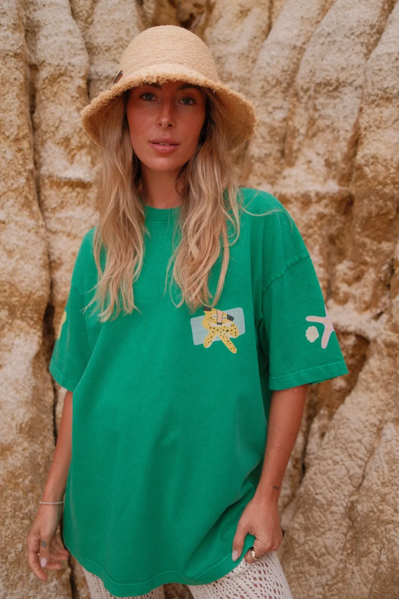 la siesta acid wash tee